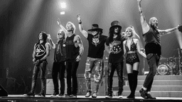 Guns N' Roses at Accor Arena